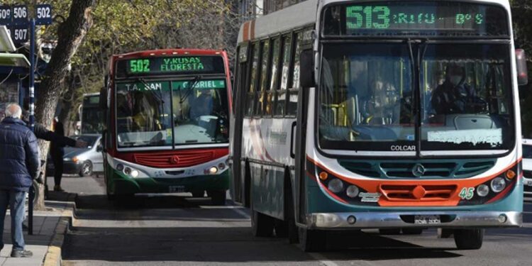Prestación de servicios en feriados de carnaval