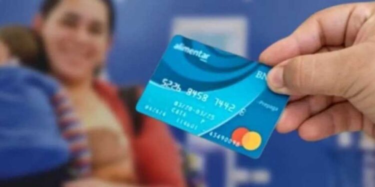 El Gobierno aumentó 35% el monto de la Tarjeta Alimentar: cómo se aplicará