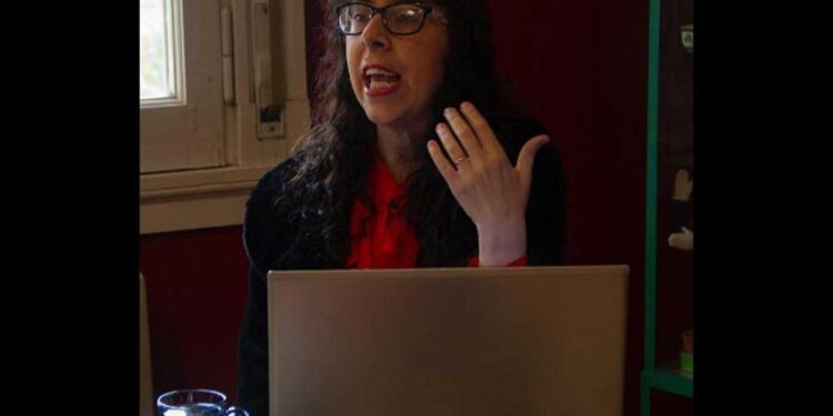 Presentación del libro de Carolina Recalde en la Biblioteca Rivadavia