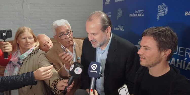 Más de 500 representantes de cooperativas se reunieron en el Puerto de Bahía Blanca