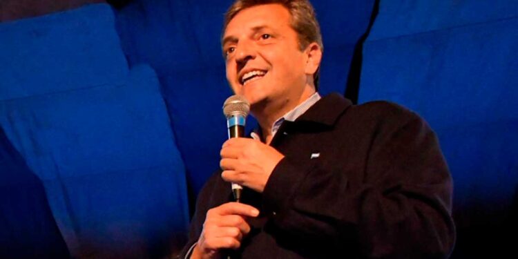 Batacazo de Massa: fue el candidato más votado y va al balotaje con Milei