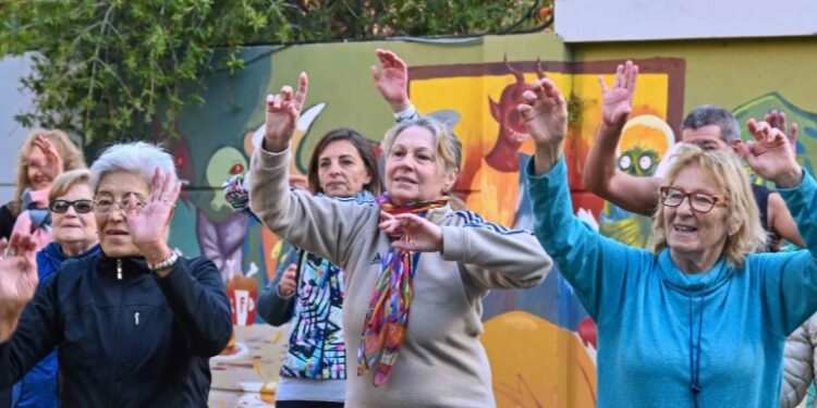 Bahía A Lo Grande – por una sociedad inclusiva, respetuosa y amigable con personas adultos mayores