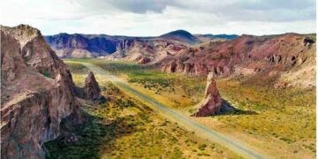 El hermoso destino de Chubut con enormes paredones rojizos para dejarse deslumbrar por la naturaleza