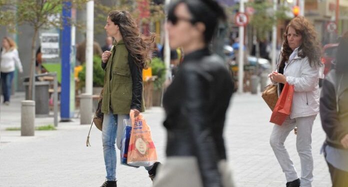 Día de la Madre: el Municipio realizará intervenciones artísticas en comercios