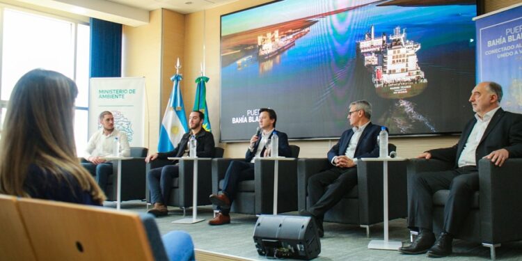 Jornada sobre la baja emisión de hidrógeno en el Puerto